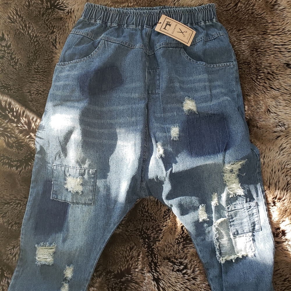 Jeans - Picture 2 of 4